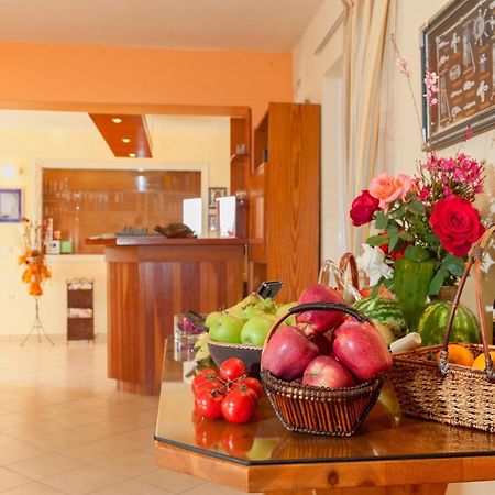 Clio Hotel Alykes  Ngoại thất bức ảnh