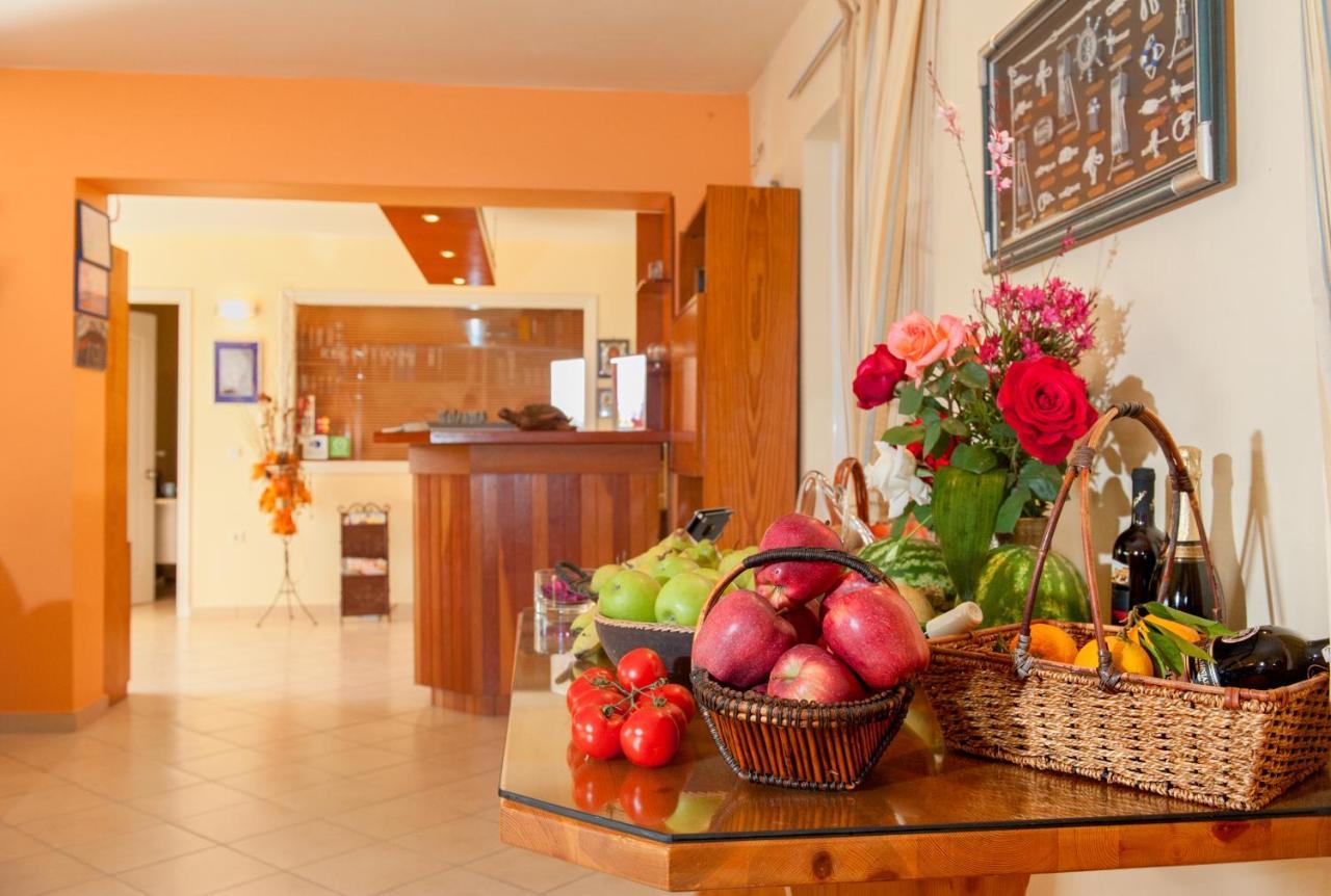 Clio Hotel Alykes  Ngoại thất bức ảnh