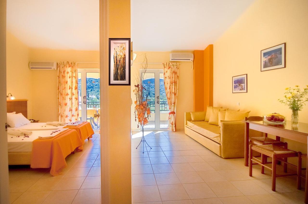 Clio Hotel Alykes  Ngoại thất bức ảnh