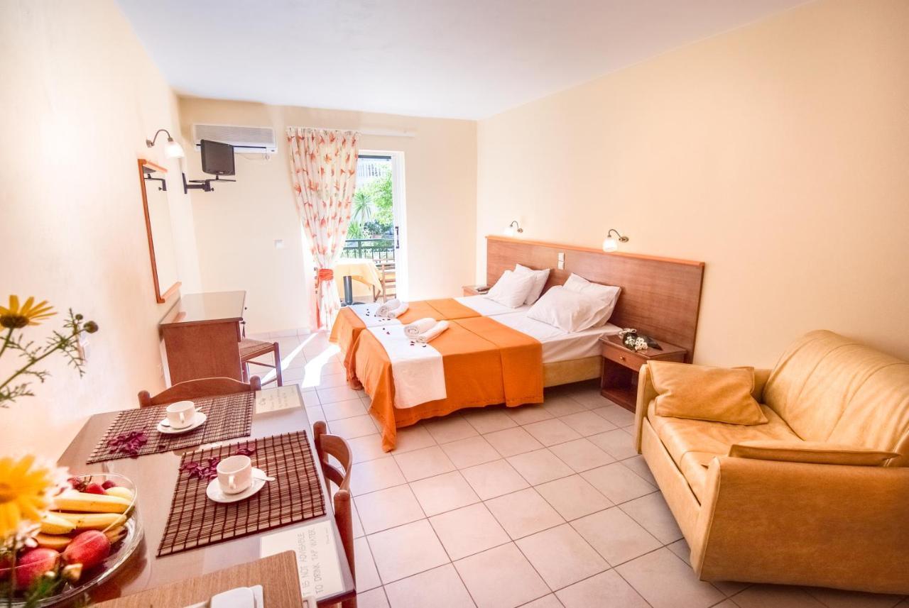 Clio Hotel Alykes  Ngoại thất bức ảnh