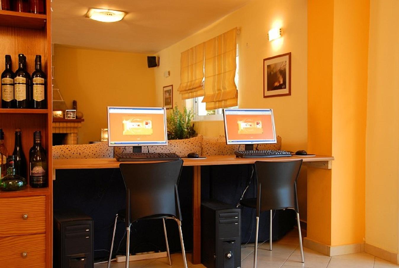 Clio Hotel Alykes  Ngoại thất bức ảnh